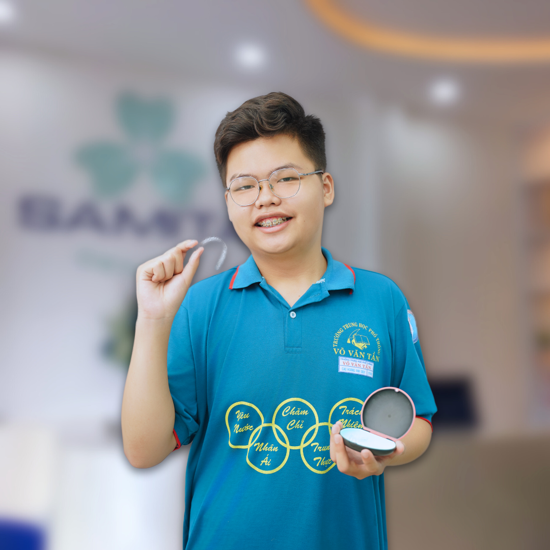 Học sinh Võ Văn Tần